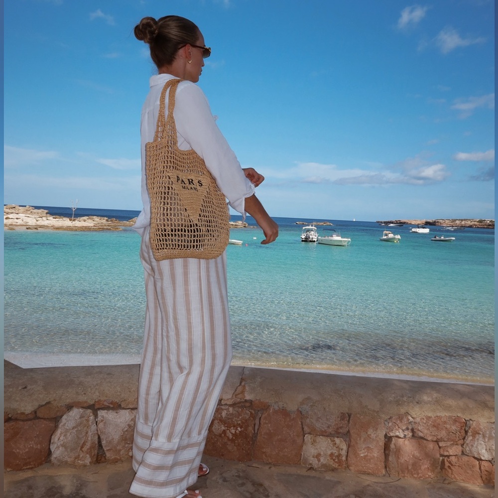 White & tan striped linen pants